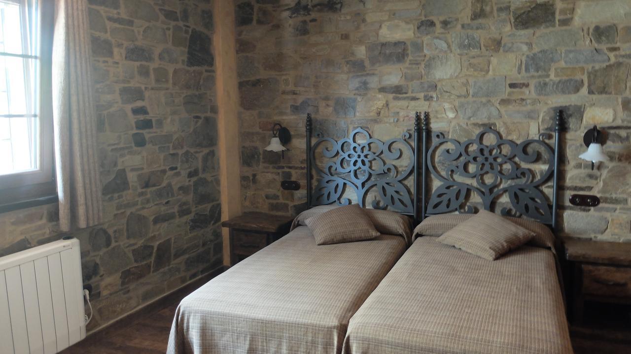 Hotel Rural La Casa Del Peregrino El Acebo de San Miguel Стая снимка